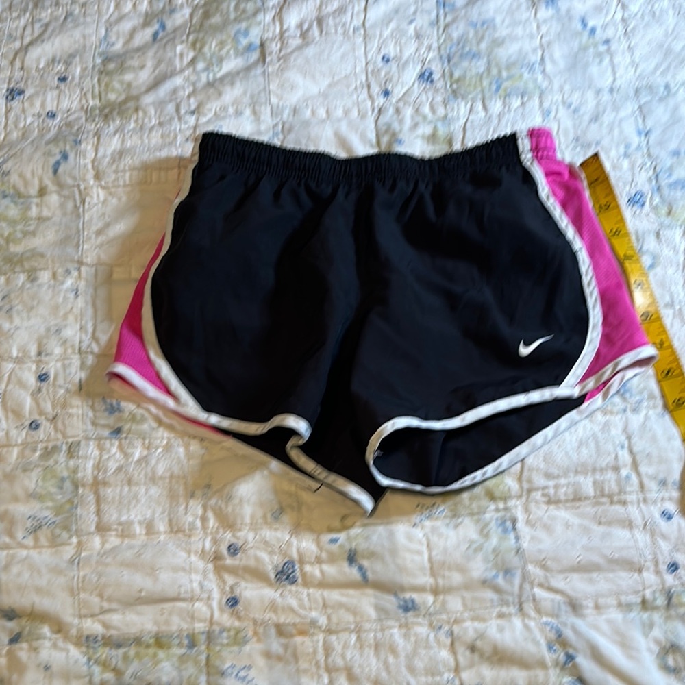 Nike Black and Pink Athletic Shorts for Performance